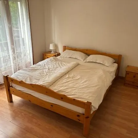 아파트 Cozy Alpine Nest