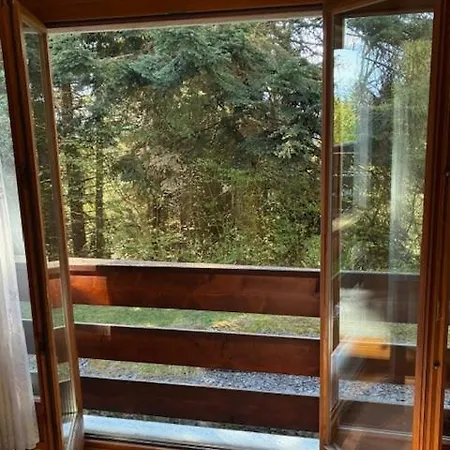 아파트 Cozy Alpine Nest